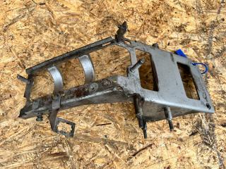 кронштейн КПП Maserati Quattroporte 5 поколение 2005, 4.2 л., бензин, АКПП, черный, седан, 185891