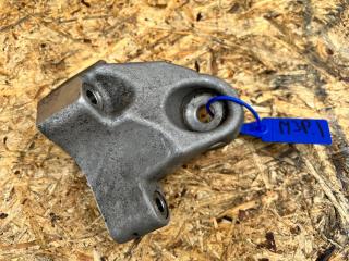 подушка крепления КПП Maserati Quattroporte 5 поколение 2005, 4.2 л., бензин, АКПП, черный, седан, 192828