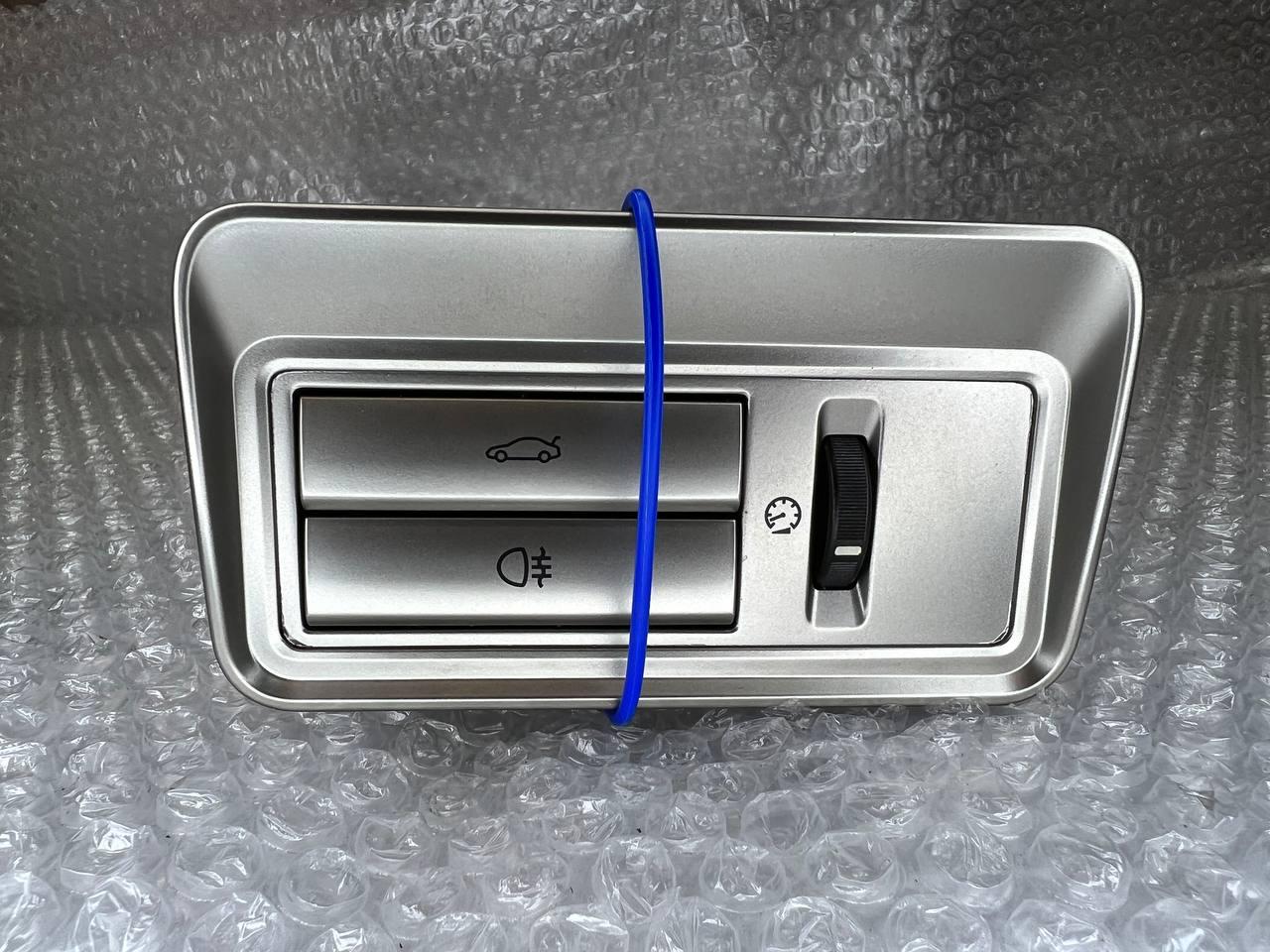 кнопка открытия багажника Jaguar XF X250 CC9 2010, 5.0 л., 508PN, бензин, 8X2311654AB - фото №1