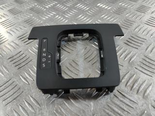 Декоративная накладка центральной консоли Volkswagen Passat (USA) 1 поколение 2012, 2.5 л., CBTA, бензин, АКПП, седан, 561713203