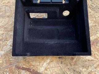 пластик Land Rover Range Rover 3 поколение [2-й рестайлинг] L322 2012, 5.0 л., 508PS, бензин, АКПП, внедорожник 5 дв., AH4204704