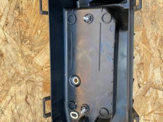 пластик Land Rover Range Rover 3 поколение [2-й рестайлинг] L322 2012, 5.0 л., 508PS, бензин, АКПП, внедорожник 5 дв.