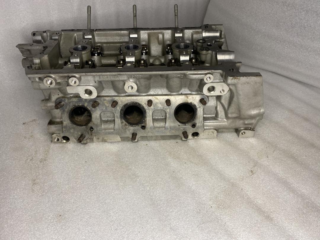 головка блока цилиндров Audi A4 B8/8K 2010, 3.0 л., CCBA, бензин, седан, 06E103403K, 06E103067BP, 06E103065CX, 06E103065D, 06E103065L, 06E103403M - фото №1