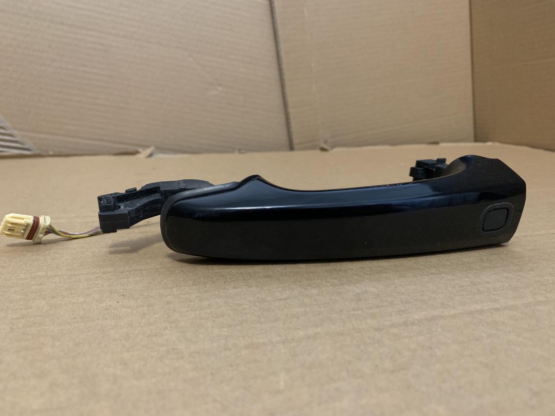 ручка наружная задняя левая Jaguar XF X250 2010, 5.0 л., 508PS, бензин, АКПП, черный, седан, C2Z3509XXX, C2Z3509 - фото №1