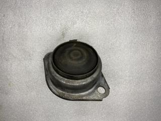 подушка крепления КПП Maserati Quattroporte 5 поколение 2005, 4.2 л., M139 A, бензин, АКПП, черный, седан, 196868