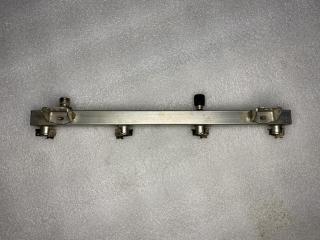 топливная рампа Maserati Quattroporte 5 поколение 2005, 4.2 л., M139 A, бензин, АКПП, черный, седан, 215337