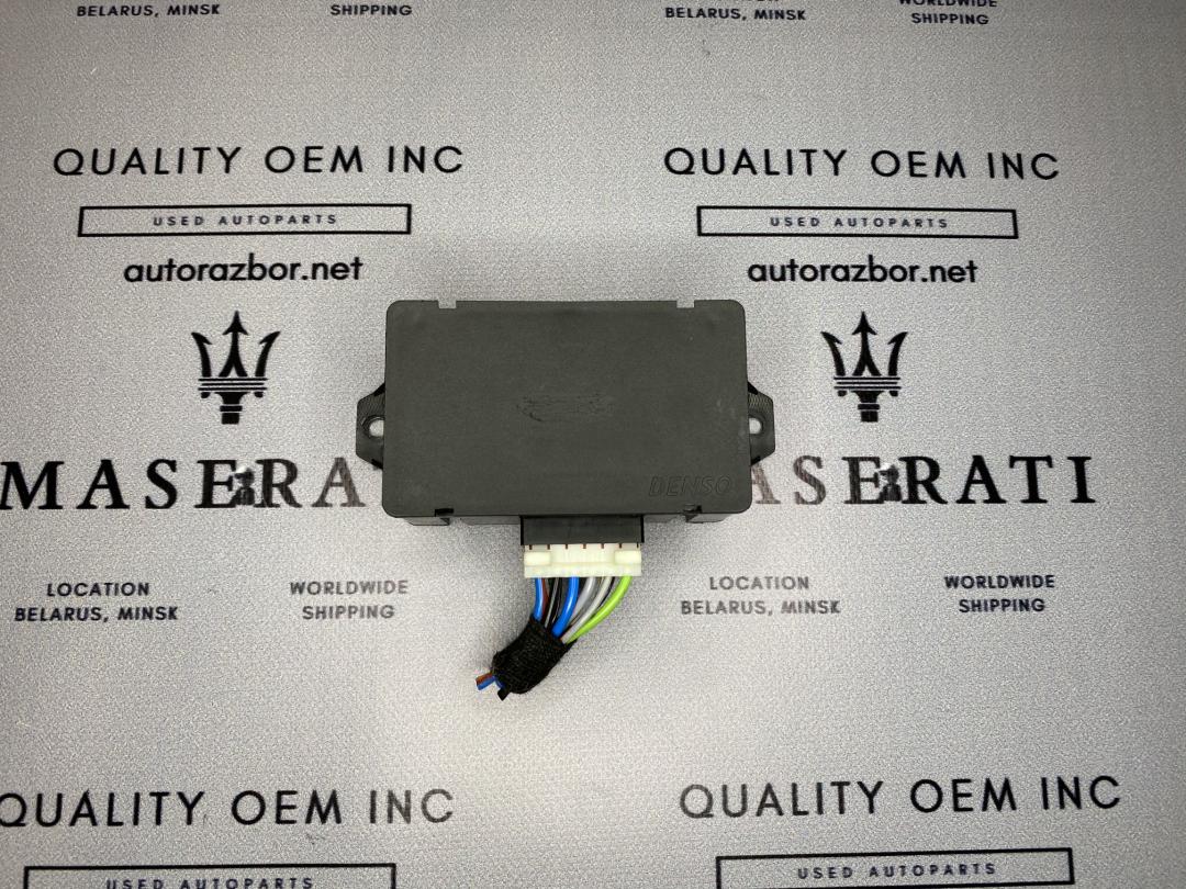 переключатель дворников Maserati Quattroporte 5 поколение 2005, 4.2 л., бензин, АКПП, черный, седан, 253903, 212916 - фото №1