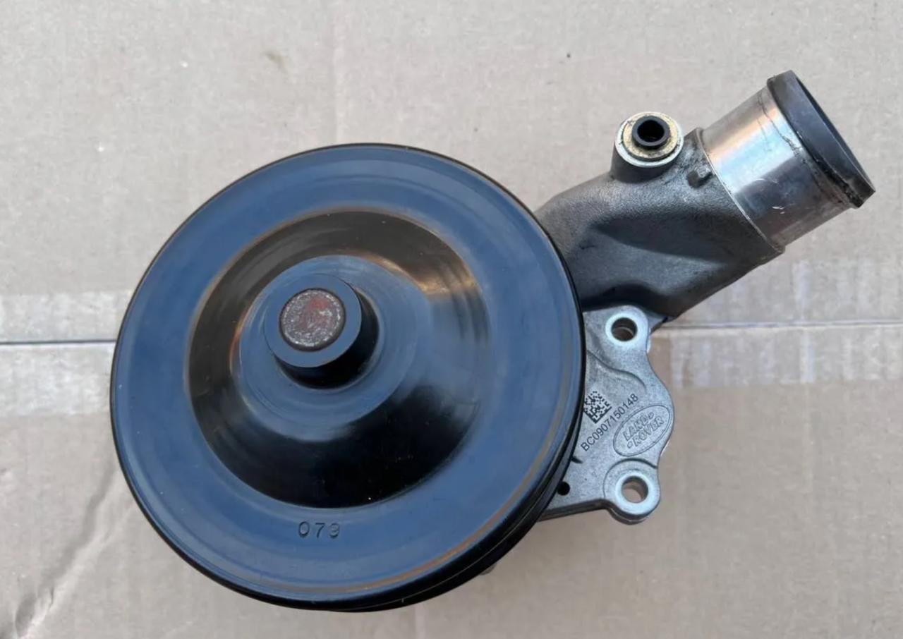 помпа Jaguar XF X250 2010, 5.0 л., 508PN, бензин, седан, AJ813909, C2Z31587 - фото №1