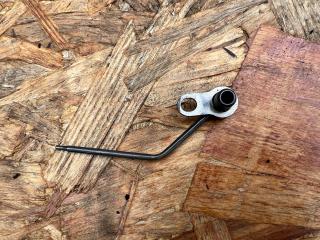 форсунка масляная Land Rover Range Rover 3 поколение [2-й рестайлинг] L322 2012, 5.0 л., 508PS, бензин, АКПП, внедорожник 5 дв.