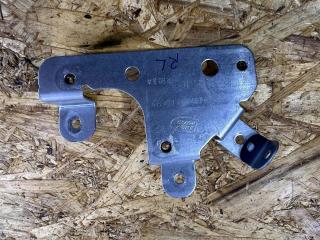 кронштейн (крепление) Land Rover Range Rover 3 поколение [2-й рестайлинг] L322 2012, 5.0 л., 508PS, бензин, АКПП, внедорожник 5 дв.