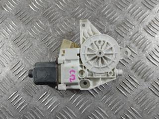 моторчик стеклоподъемника задний правый Mercedes-Benz GL-Класс X164 [рестайлинг] 2010, 4.7 л., M 273.923, бензин, АКПП, внедорожник 5 дв., A2518200208