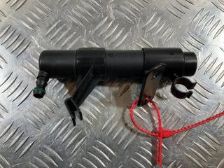 форсунка омывателя фары правая Volkswagen Touareg 1 поколение [рестайлинг] 2008, 3.0 л., дизель, АКПП, 7L6955978A