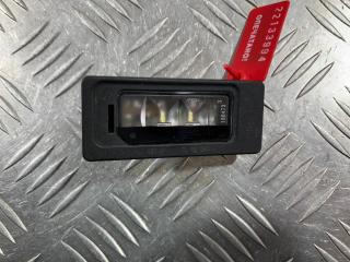 подсветка номера Volkswagen Touareg 2 поколение 2014, 4.2 л., бензин, АКПП, седан, 3AF943021A