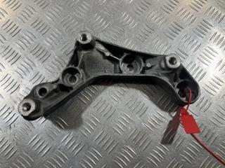 кронштейн редуктора Mercedes-Benz S-Класс W221 [рестайлинг] 2012, 4.7 л., M 278.932, бензин, седан, A2720140295