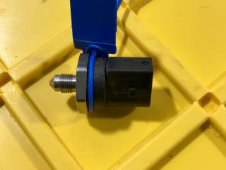 датчик давления топлива Audi Q7 4M 2016, 3.0 л., CREC, бензин, АКПП, внедорожник 5 дв., 06H906051J