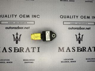 датчик удара Maserati Quattroporte 5 поколение 2005, 4.2 л., бензин, АКПП, черный, седан, 193783