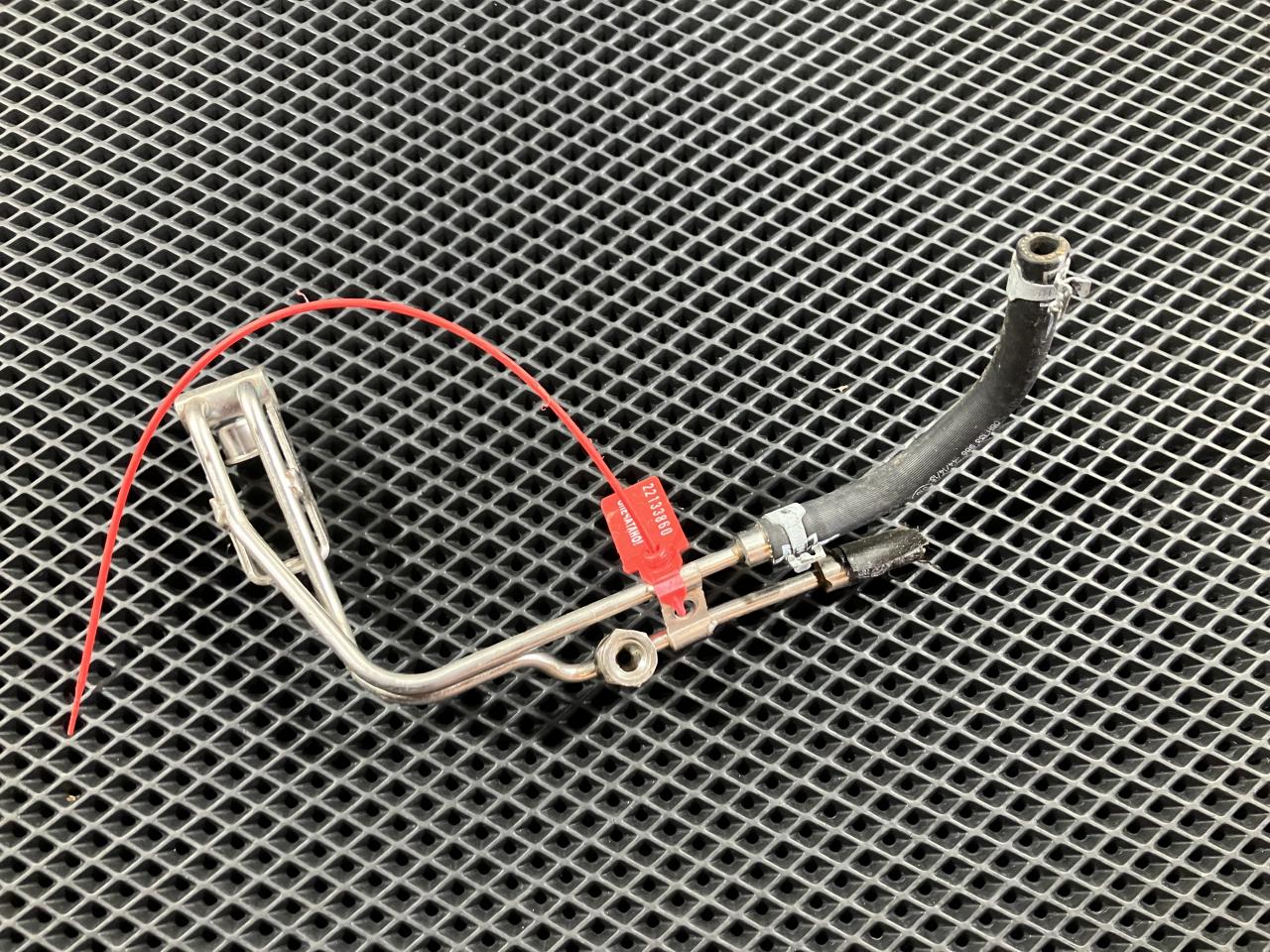 трубка топливная Audi A6 4G/C7 2011, 2.0 л., CAEB, бензин, АКПП, седан, 06H133681A - фото №1