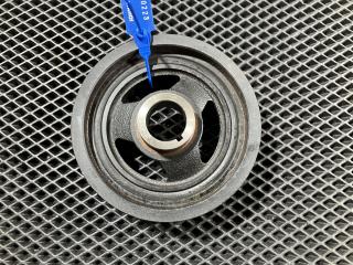 шкив коленвала Mazda CX-5 2 поколение 2018, 2.5 л., бензин, PE0190115A