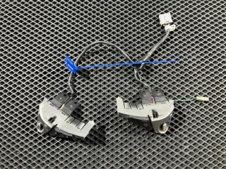 кнопки управления на руле Infiniti FX35 2 поколение 2011, 3.5 л., VQ35HR, бензин, АКПП, внедорожник 5 дв.