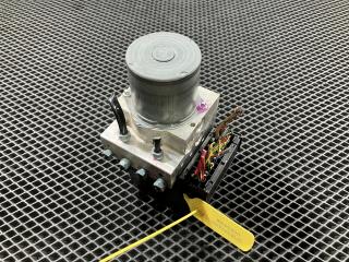 блок ABS BMW 7 серия F01/F02 [рестайлинг] 2013, 4.4 л., N63 B44 B, бензин, АКПП, седан, 2265106488, 34516856841, 6860164