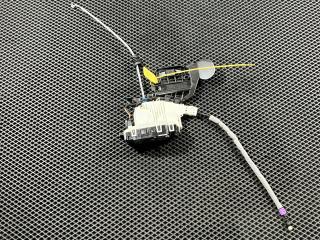 замок двери задней правой Mercedes-Benz M-Класс W166 2013, 3.5 л., M 276.952, бензин, АКПП, внедорожник 5 дв., A2047303035