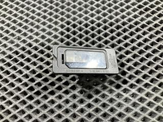 подсветка номера Volkswagen Touareg 2 поколение 2014, 4.2 л., бензин, АКПП, седан, 3AF943021A