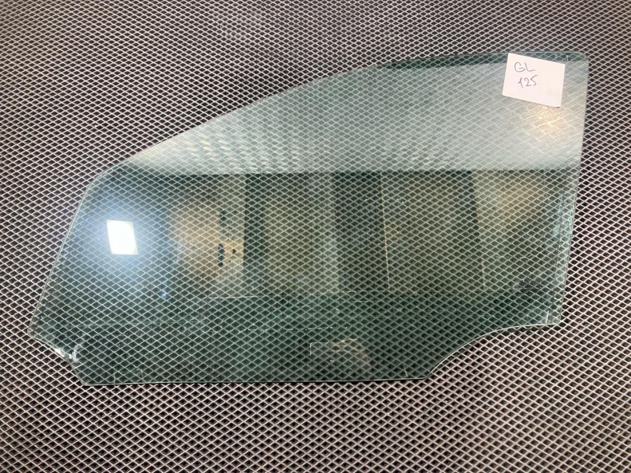 стекло двери передней левой Mercedes-Benz GL-Класс X164 2007, 4.7 л., M 273.923, бензин, внедорожник 5 дв. - фото №1