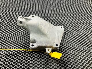 кронштейн двигателя Mercedes-Benz GL-Класс X164 [рестайлинг] 2012, 4.7 л., M 273.923, бензин, внедорожник 5 дв., A2722234204