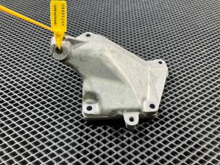 кронштейн двигателя Mercedes-Benz GL-Класс X164 [рестайлинг] 2011, 4.7 л., M 273.923, бензин, внедорожник 5 дв., A2722234204