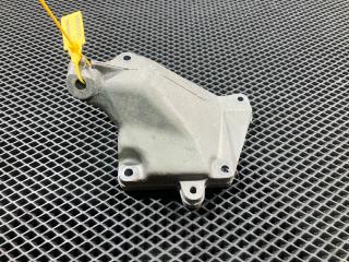 кронштейн двигателя Mercedes-Benz GL-Класс X164 [рестайлинг] 2011, 4.7 л., M 273.923, бензин, внедорожник 5 дв., A2722234204