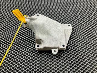 кронштейн двигателя Mercedes-Benz GL-Класс X164 [рестайлинг] 2011, 4.7 л., M 273.923, бензин, внедорожник 5 дв., A2722234204