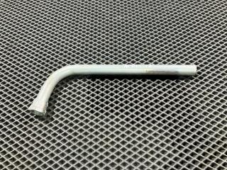 ключ колесный (балонный) Audi A8 D4/4H 2012, 4.2 л., CDRA, бензин, седан, 8N0012219