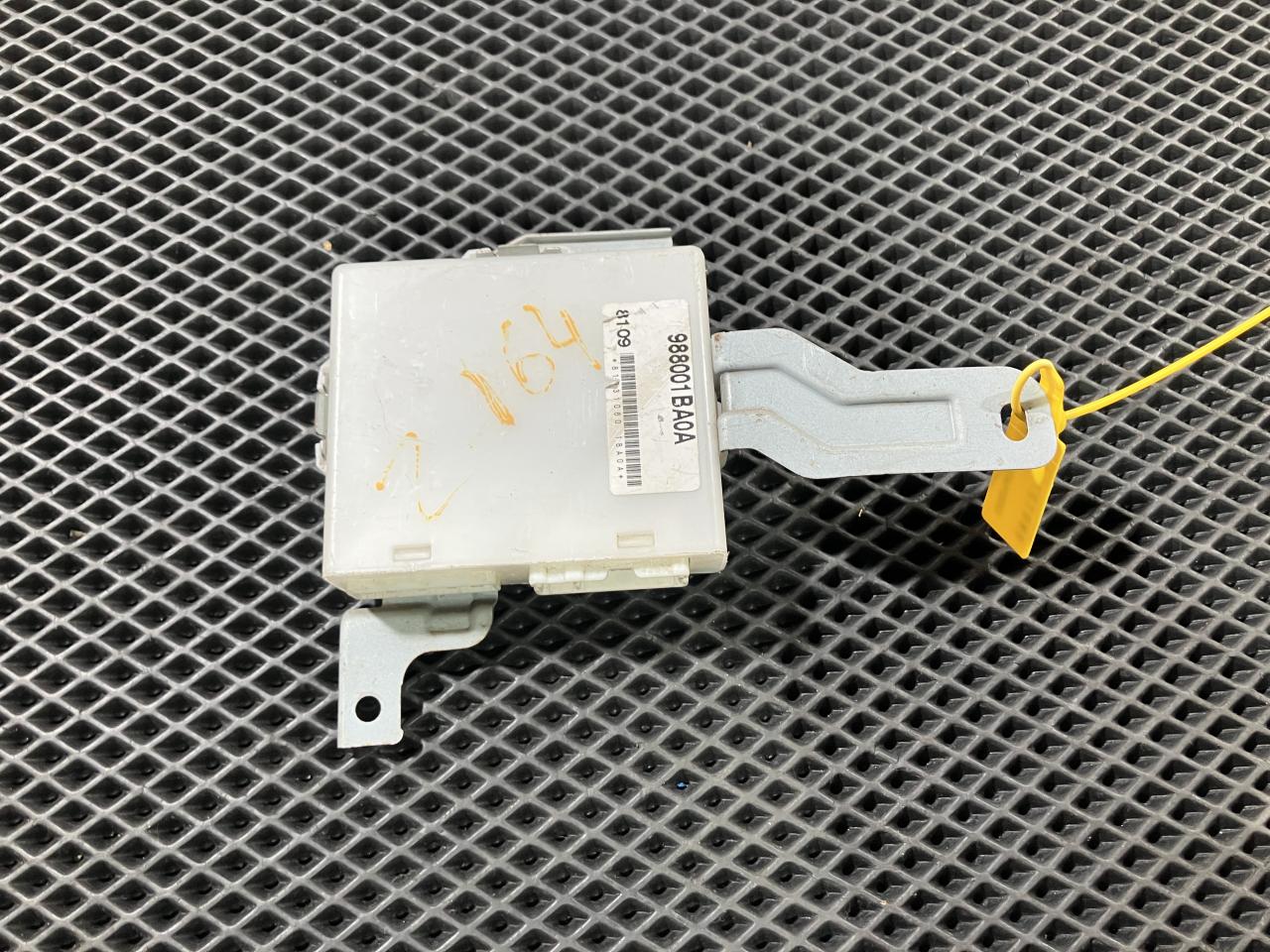 Блок управления рулевой колонки Infiniti EX 1 поколение 2009, 3.5 л., VQ35HR, бензин, АКПП, хетчбэк 5 дв., 988001BA0A - фото №1