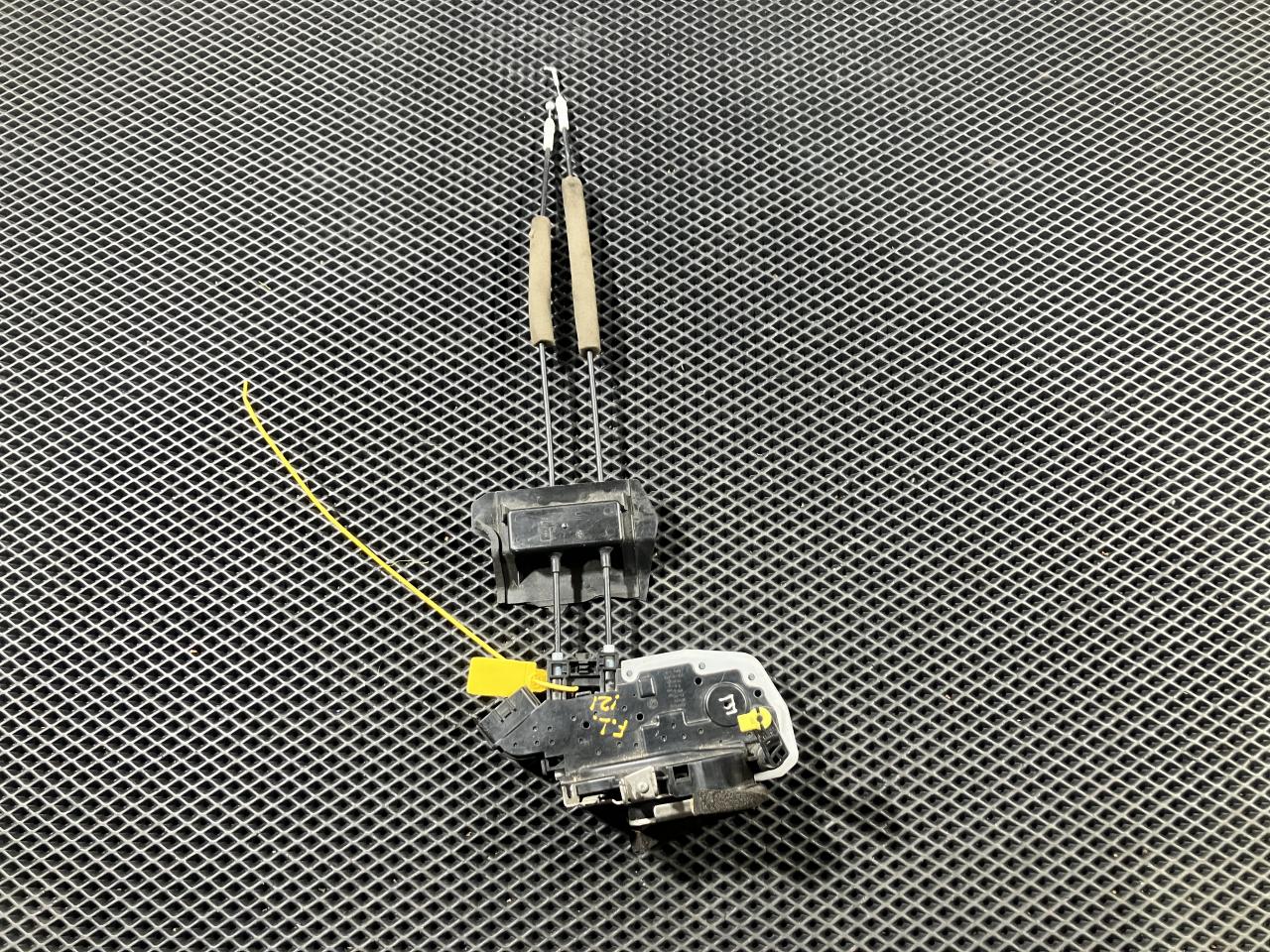 замок двери передней левой Infiniti FX35 2 поколение (2008 - 2012), 80501-1CA1A - фото №1