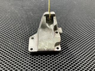 кронштейн двигателя Infiniti G 3 поколение [рестайлинг] 2006, 3.5 л., VQ35DE, бензин, АКПП, седан, 11233AF401