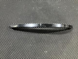 ус под фонарь левый Audi A8 D2/4D [рестайлинг] 2001, 4.2 л., AQF, бензин, 4D0853207M