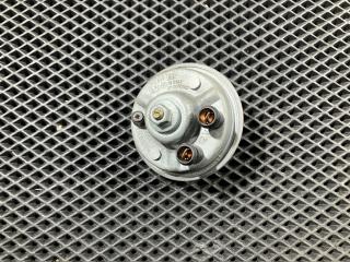 сигнал (клаксон) Audi A8 D2/4D [рестайлинг] 2001, 4.2 л., AQF, бензин, CH5070105