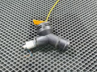 фланец (тройник) системы охлаждения Volkswagen Passat CC 1 поколение 2010, 2.0 л., CCZB, бензин, АКПП, купе, 1K0122291AE