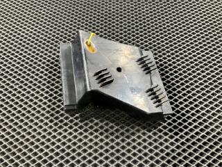 Крепление бампера заднего Audi A8 D2/4D [рестайлинг] 2001, 4.2 л., AQF, бензин, 4D0807571A