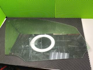 стекло двери передней правой Mercedes-Benz GL-Класс X164 2007, 4.7 л., M 273.923, бензин, внедорожник 5 дв.