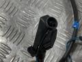 форсунка омывателя лобового стекла Land Rover Range Rover Sport 2 поколение 2014, 3.0 л., 306PS, бензин, внедорожник 5 дв., CPLA17666AD, JPLA17K605AA, LR098279, LR045321 - фото №10