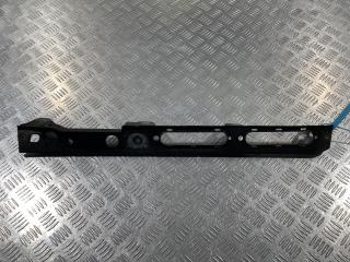 крепление ( кронштейн ) крыла Land Rover Range Rover Sport 2 поколение [рестайлинг] 2019, 3.0 л., бензин, внедорожник 5 дв., CPLA16150AB, LR036596, LR045798, LR056962, LR101961