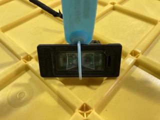 подсветка номера Jaguar XE 1 поколение 2017, 3.0 л., бензин, АКПП, седан, GX7313B627AB, T2H24328, T4N3071, LR087728, LR067243