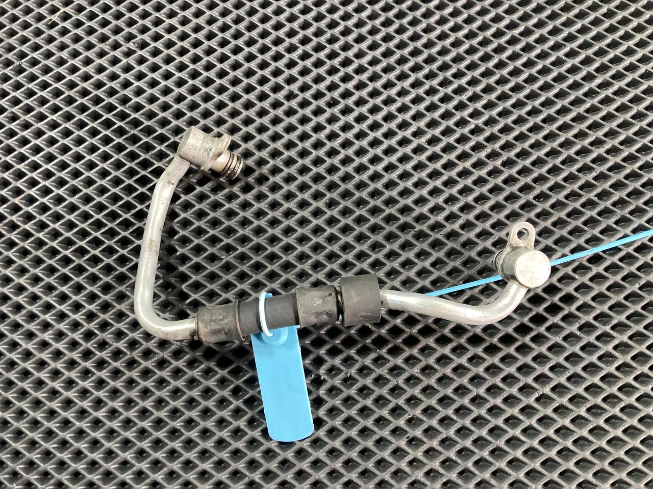 патрубок охлаждения турбины Mercedes-Benz M-Класс W166 2013, 4.7 л., M 278.928, бензин, АКПП, внедорожник 5 дв., A2782001051 - фото №1