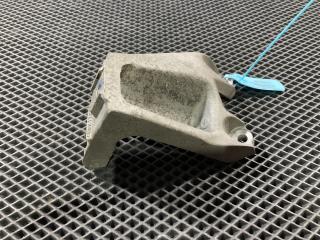 кронштейн двигателя Audi S8 D3 [рестайлинг] 2007, 5.2 л., BSM, бензин, АКПП, седан, 4E0199307BR