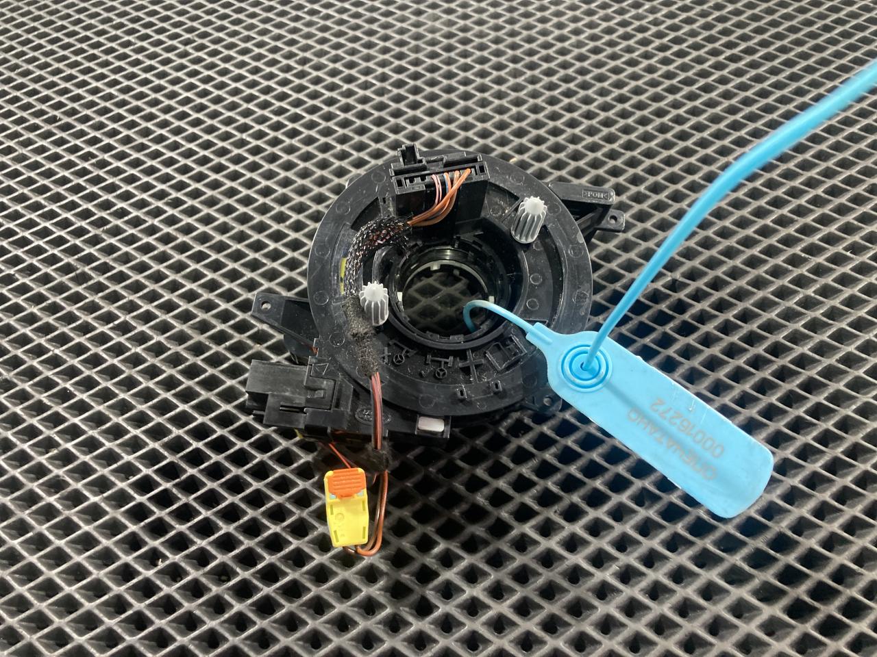 шлейф руля Jaguar F-Pace 1 поколение 2017, 3.0 л., бензин, АКПП, седан, T4N16224, BJ32-14A664-DA - фото №1