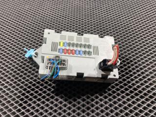 блок предохранителей Jaguar XE 1 поколение 2016, 2.0 л., бензин, седан, CPLA14Q073AA, C2D23644, LR041091