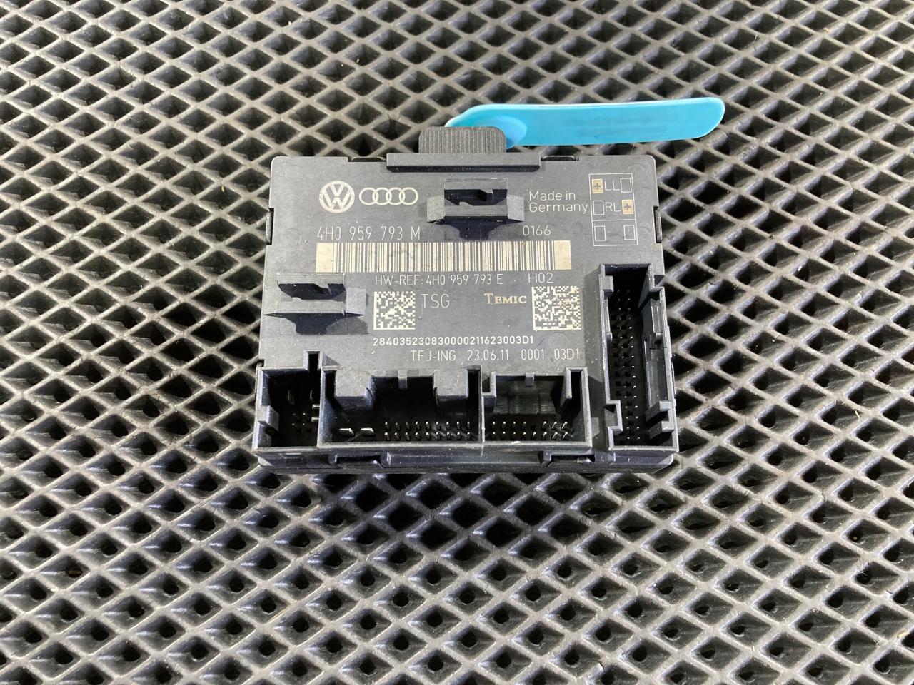 модуль управления двери Audi A8 D4/4H 2010, 4.2 л., CDRA, бензин, АКПП, седан, 4H0959793M - фото №1