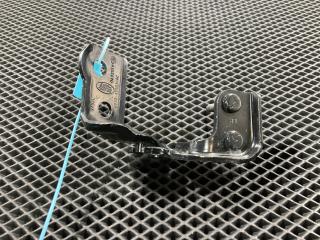 петля крышки багажника Land Rover Discovery 5 поколение 2016, 5.0 л., 508PS, бензин, АКПП, внедорожник 5 дв., HY3242901AC, LR080294