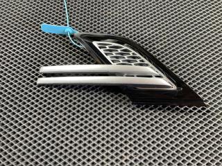 молдинг крыла Land Rover Range Rover Sport 2 поколение 2014, 5.0 л., 508PS, бензин, АКПП, внедорожник 5 дв., DK62280B11AC, LR044151